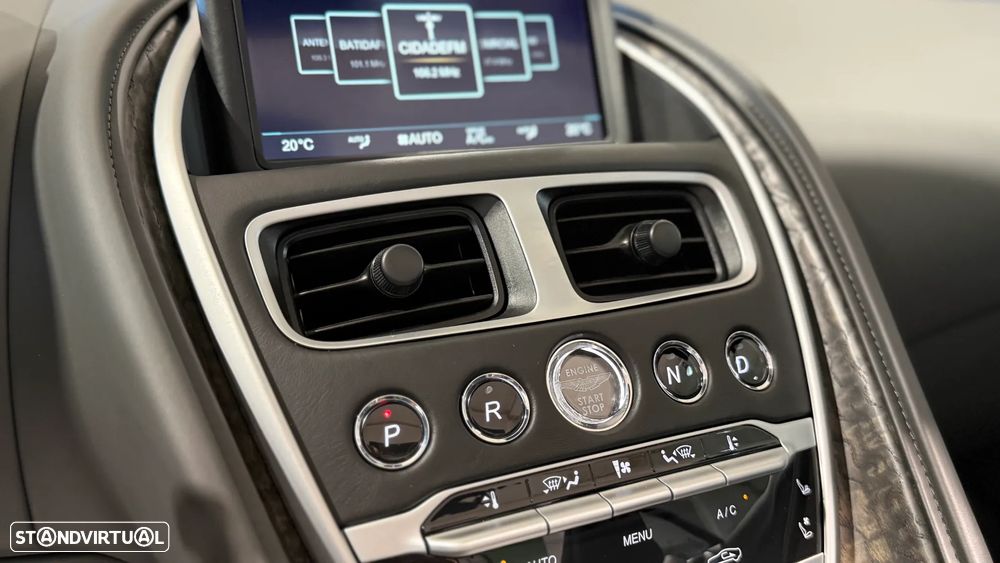 Aston Martin DB11 Volante V8 Auto - 26