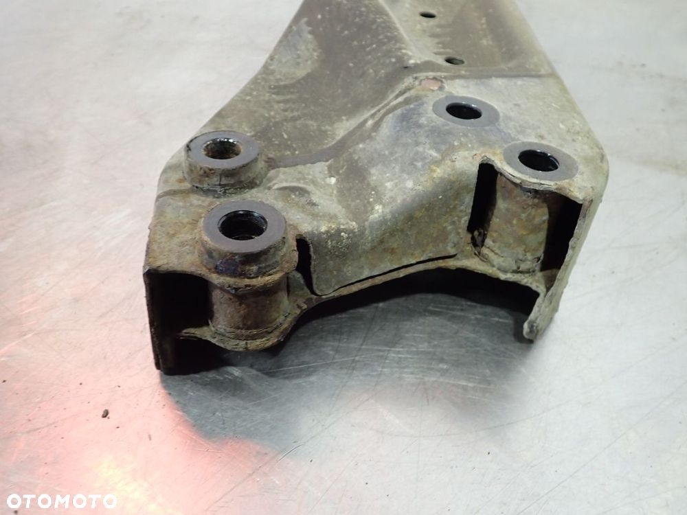 ŁAPA DYFERENCJAŁU HONDA HR-V - 5