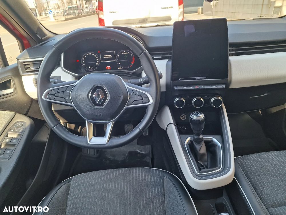 Renault Clio V TCe 90 Techno - 11