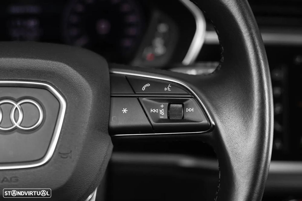 Audi Q3 45 TFSIe S line S tronic - 8