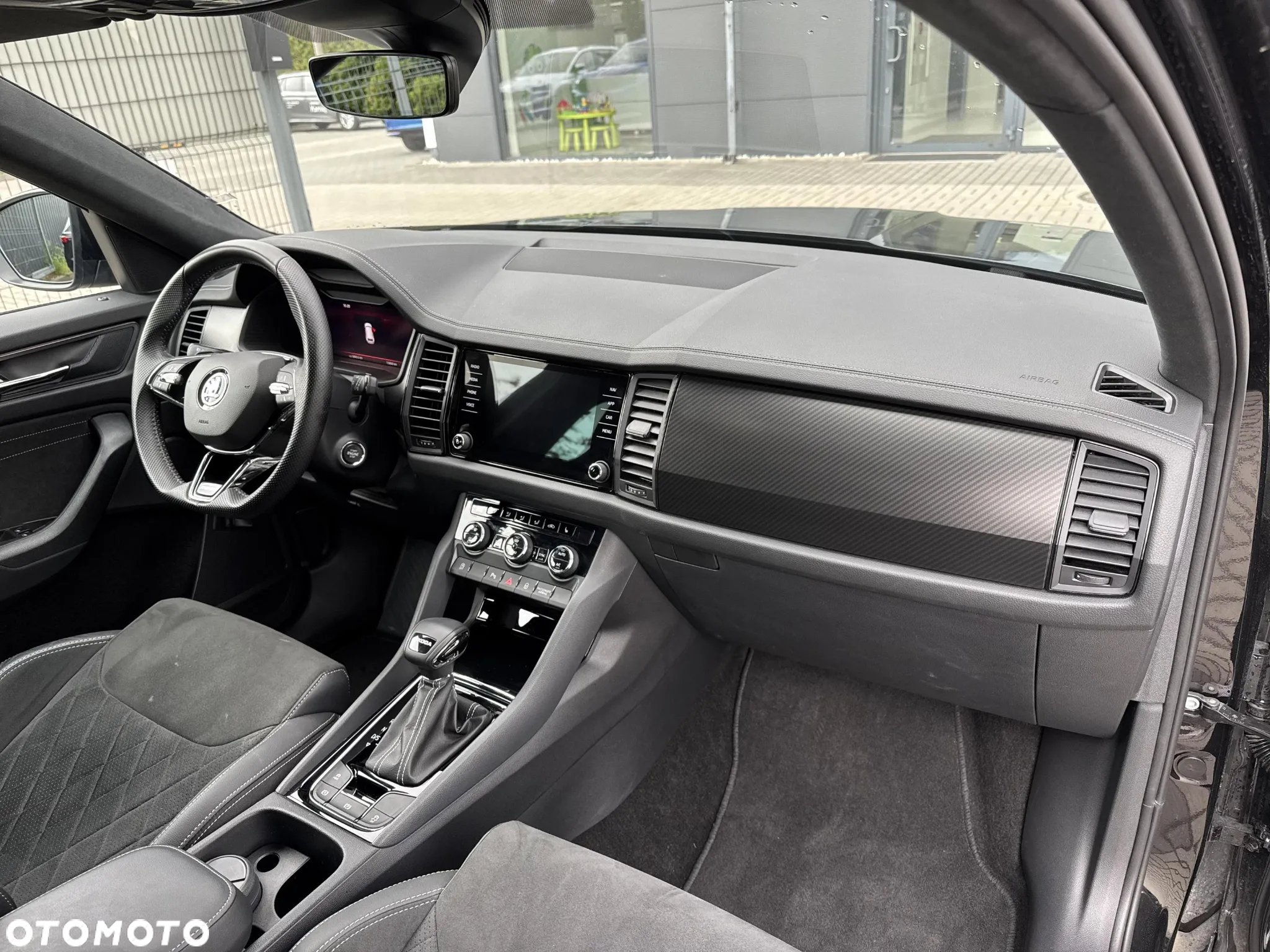 Skoda Kodiaq 1.5 TSI ACT 4x2 Sportline DSG - 6