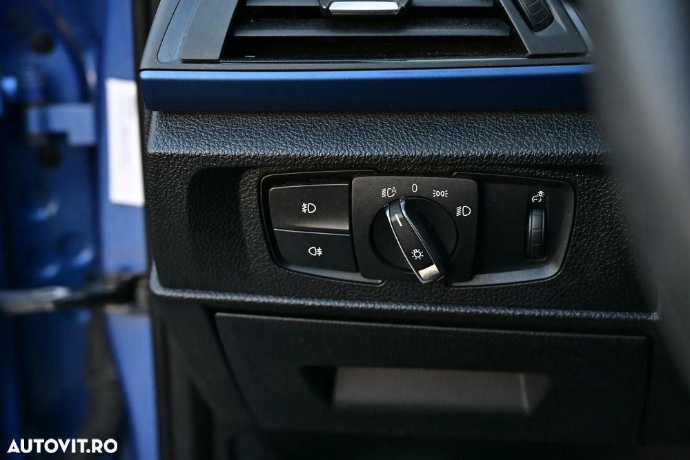 BMW Seria 1 120d Aut. - 20