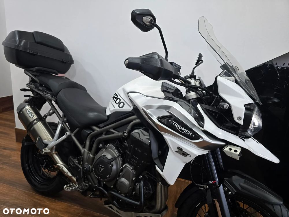 Triumph Tiger - 27