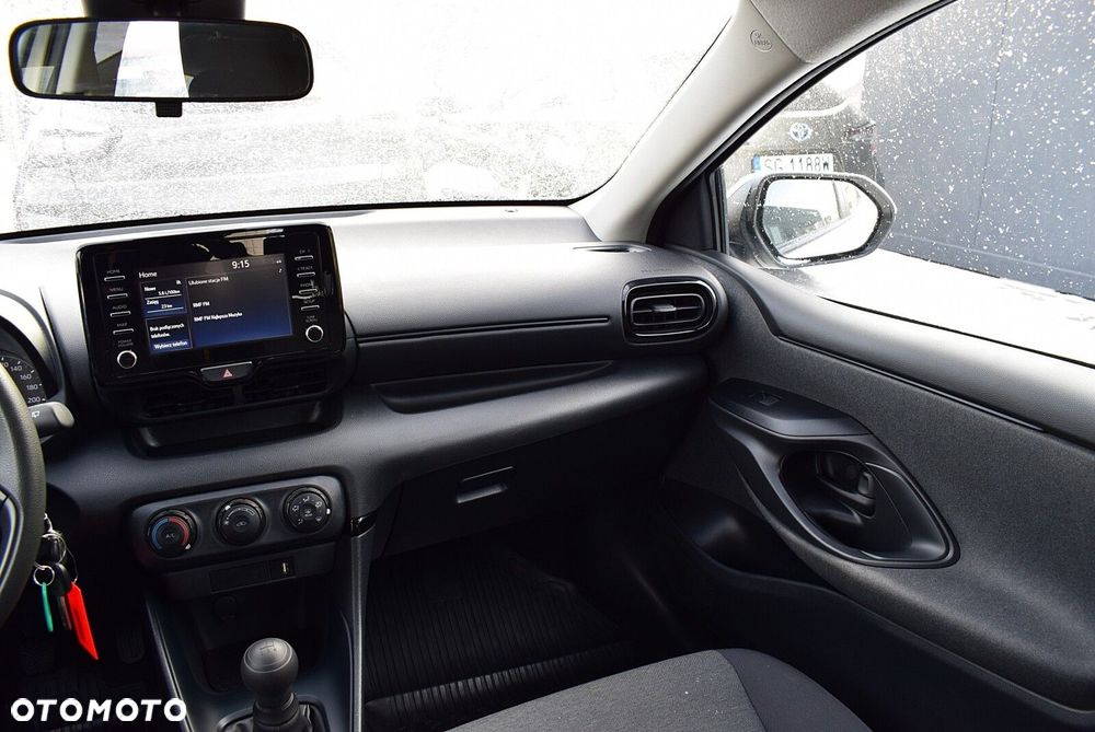 Toyota Yaris - 21