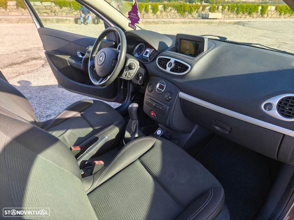 Renault Clio 1.2 TCE Dynamique S - 27