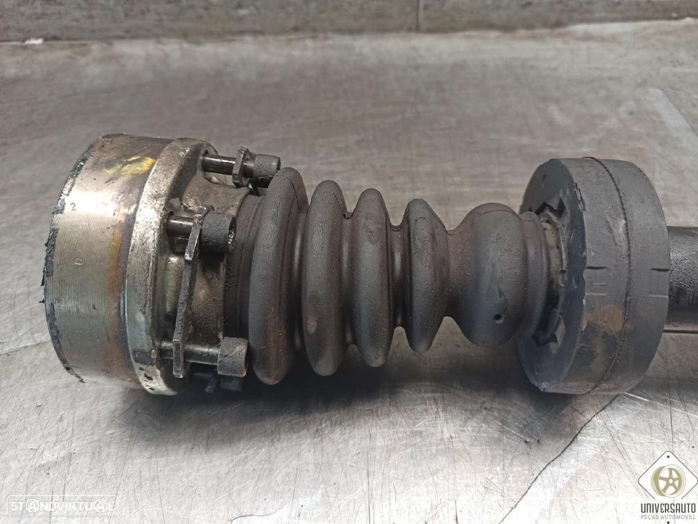 TRANSMISSÃO FRONTAL DIREITA VOLKSWAGEN GOLF III 1997 - 4