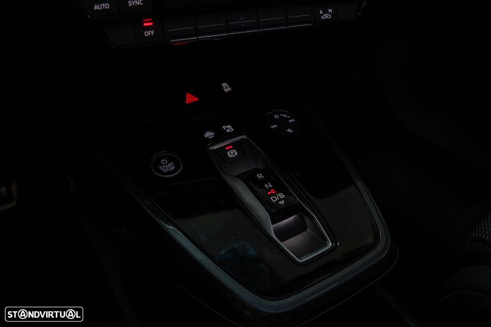 Audi Q4 e-tron 45 82 kWh SE Business - 14