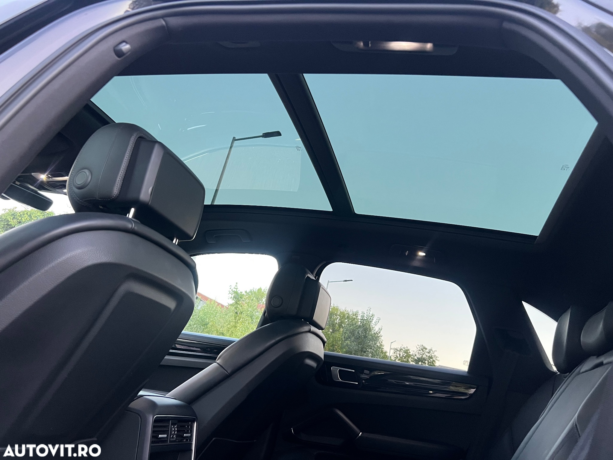 Porsche Cayenne S - 8