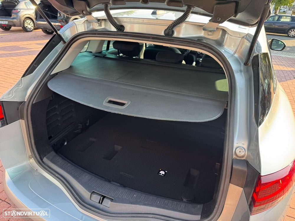 Renault Mégane Sport Tourer 1.5 Blue dCi Limited J17 - 17