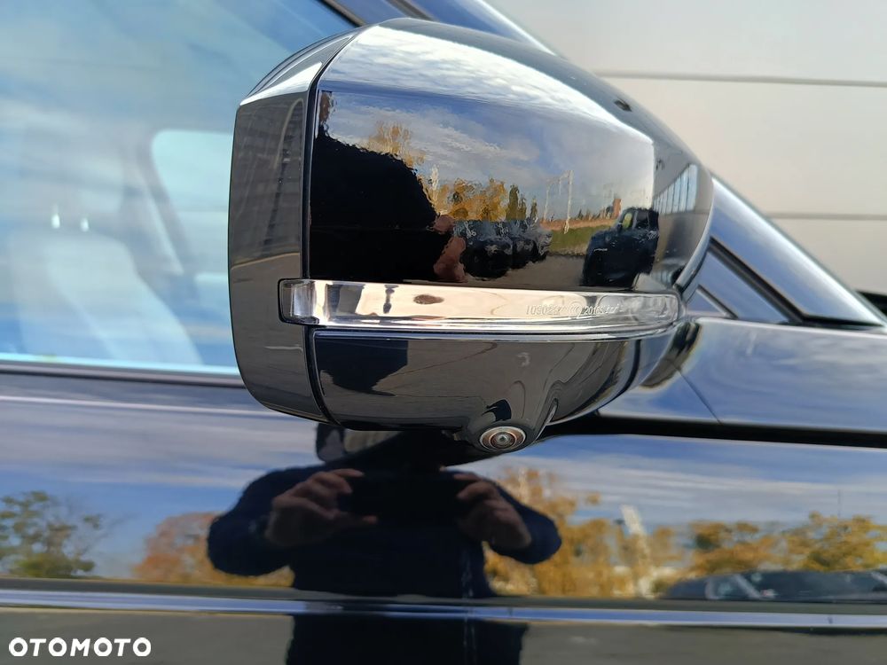 Land Rover Discovery - 20