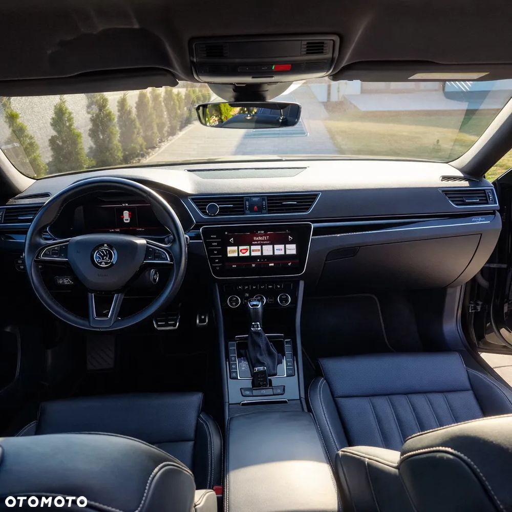 Skoda Superb 2.0 TDI SCR L&K DSG - 8