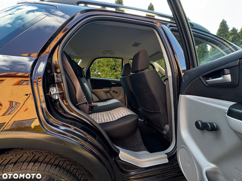 Suzuki SX4 1.6 Premium - 22