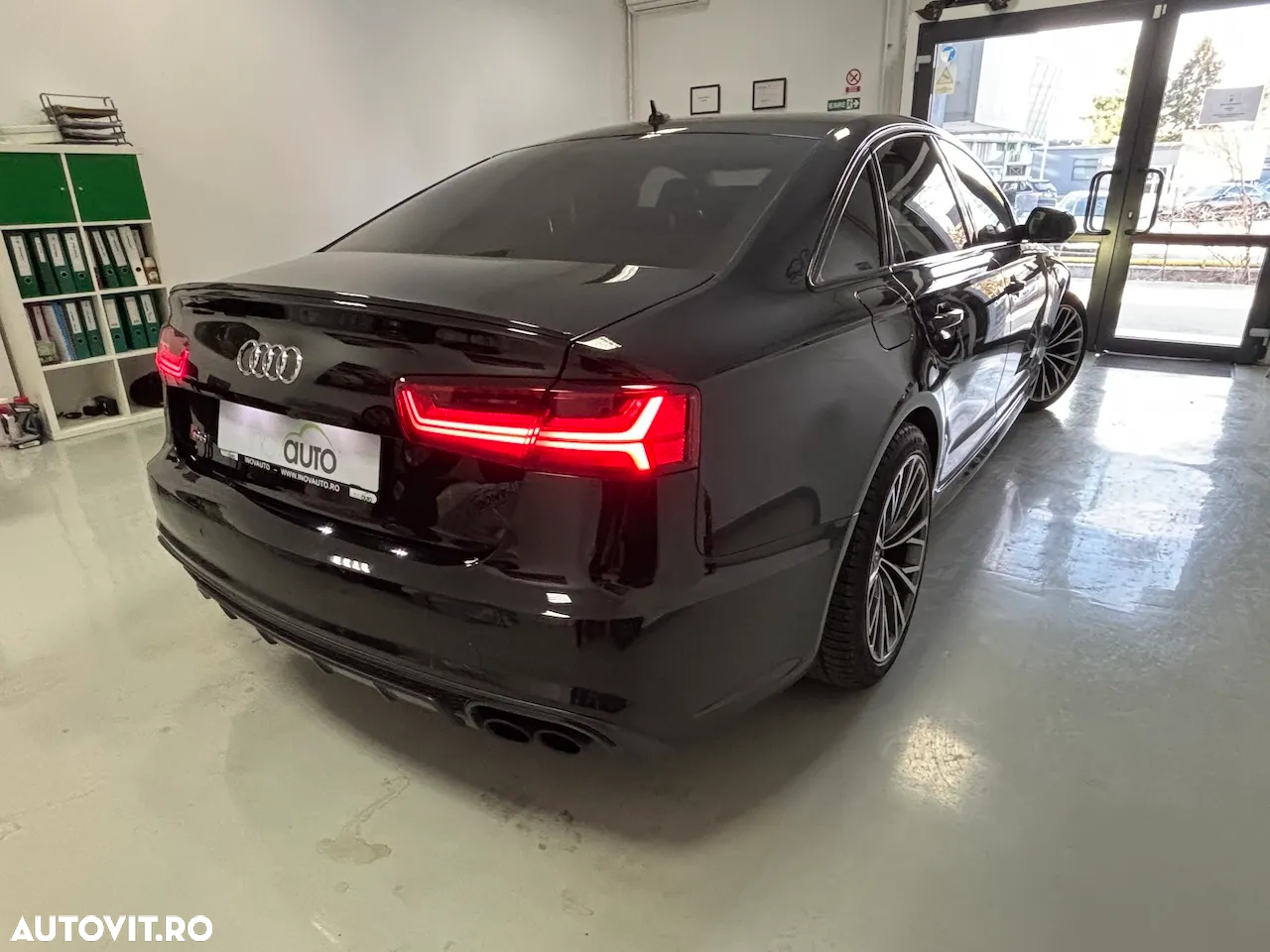 Audi S6 - 6