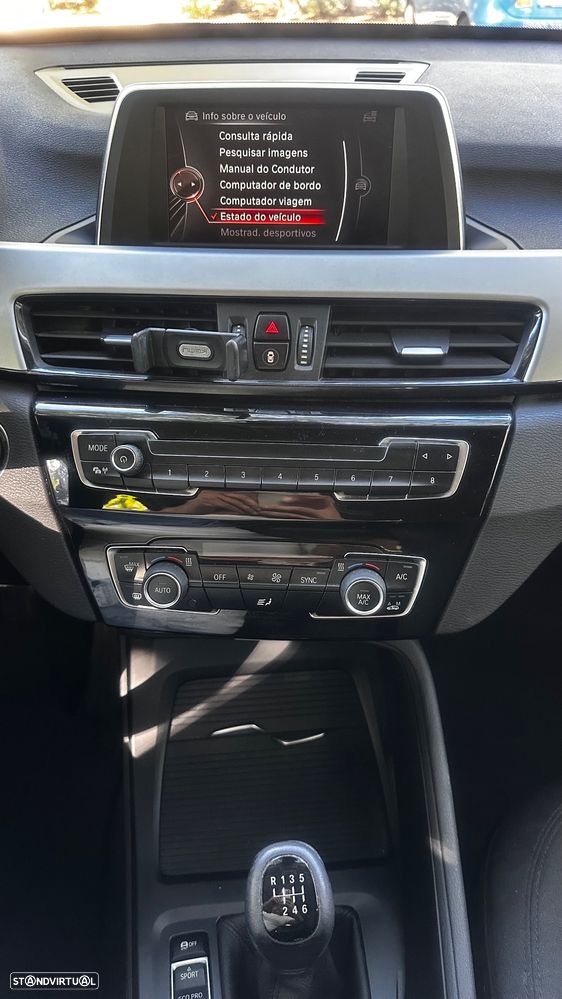 BMW X1 16 d sDrive Line Sport - 17