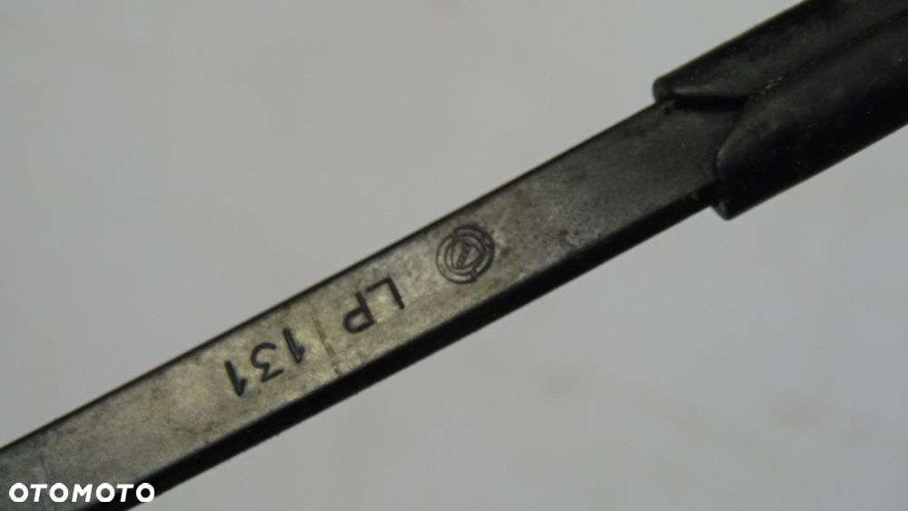 RAMIĘ WYCIERACZKI PRZEDNIE KLP FIAT DOBLO 1.2 - 5