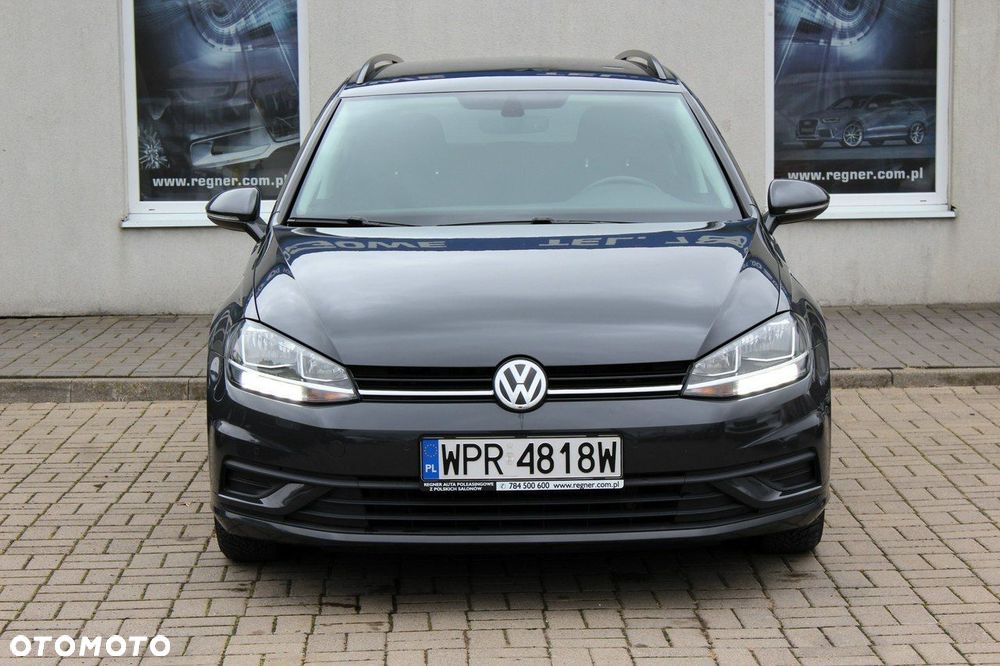 Volkswagen Golf - 2