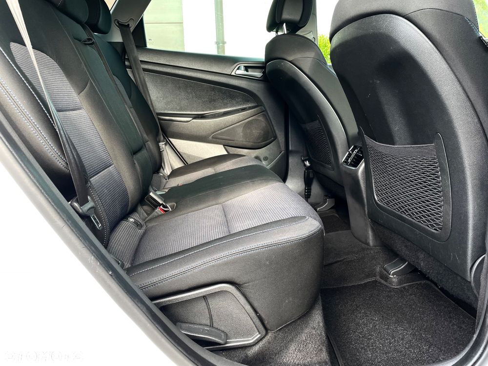 Hyundai Tucson blue 1.6 GDi 2WD Navi - 12