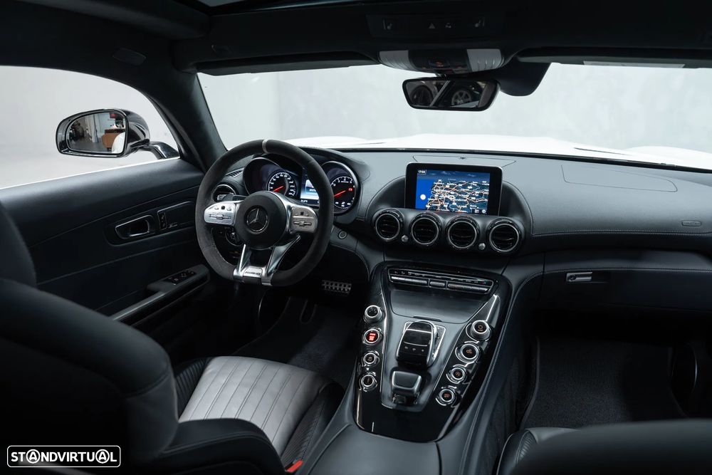 Mercedes-Benz AMG GT - 20