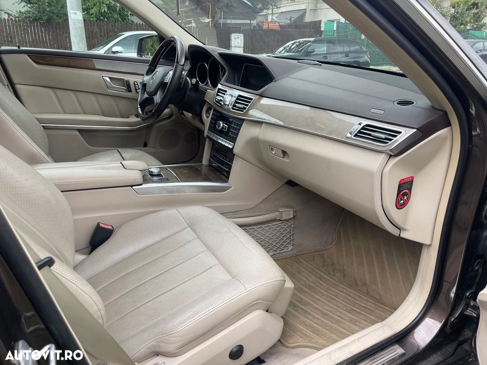 Mercedes-Benz E 350 BlueTEC 4MATIC Aut. - 35