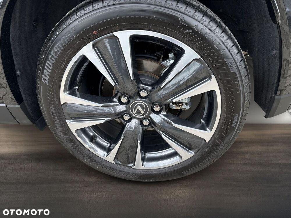Lexus UX 300h Omotenashi - 24