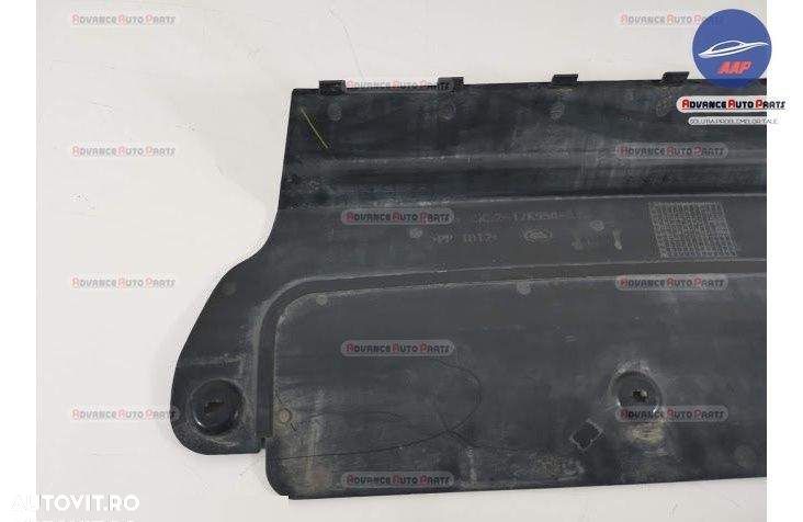 Ornament Spoiler Fusta Bara Spate original Vogue Land Rover  Range Rov - 6