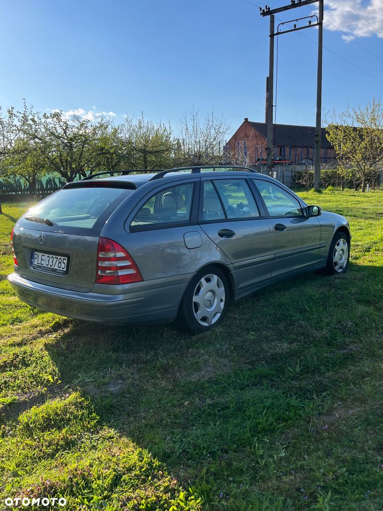 Mercedes-Benz Klasa C 220 CDI Automatik Classic - 2
