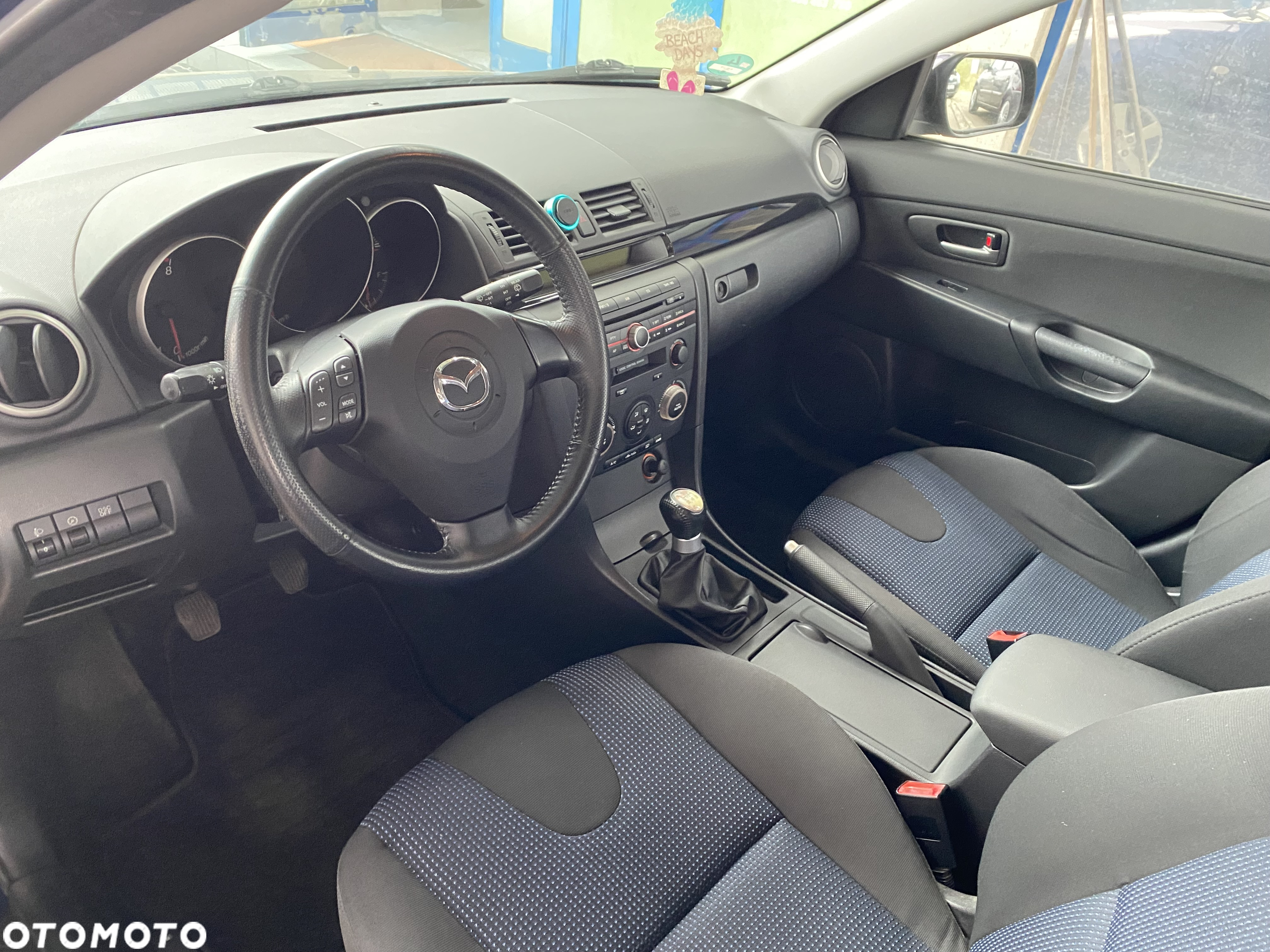 Mazda 3 1.6 Active - 34