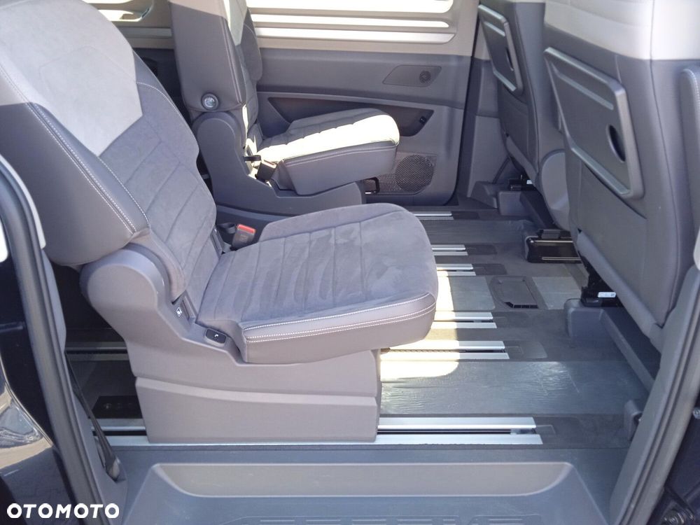 Volkswagen Multivan 2.0 TDI L2 Life DSG - 17