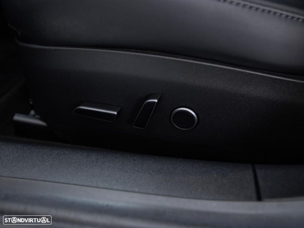 Tesla Model 3 Standard Range Plus RWD - 18