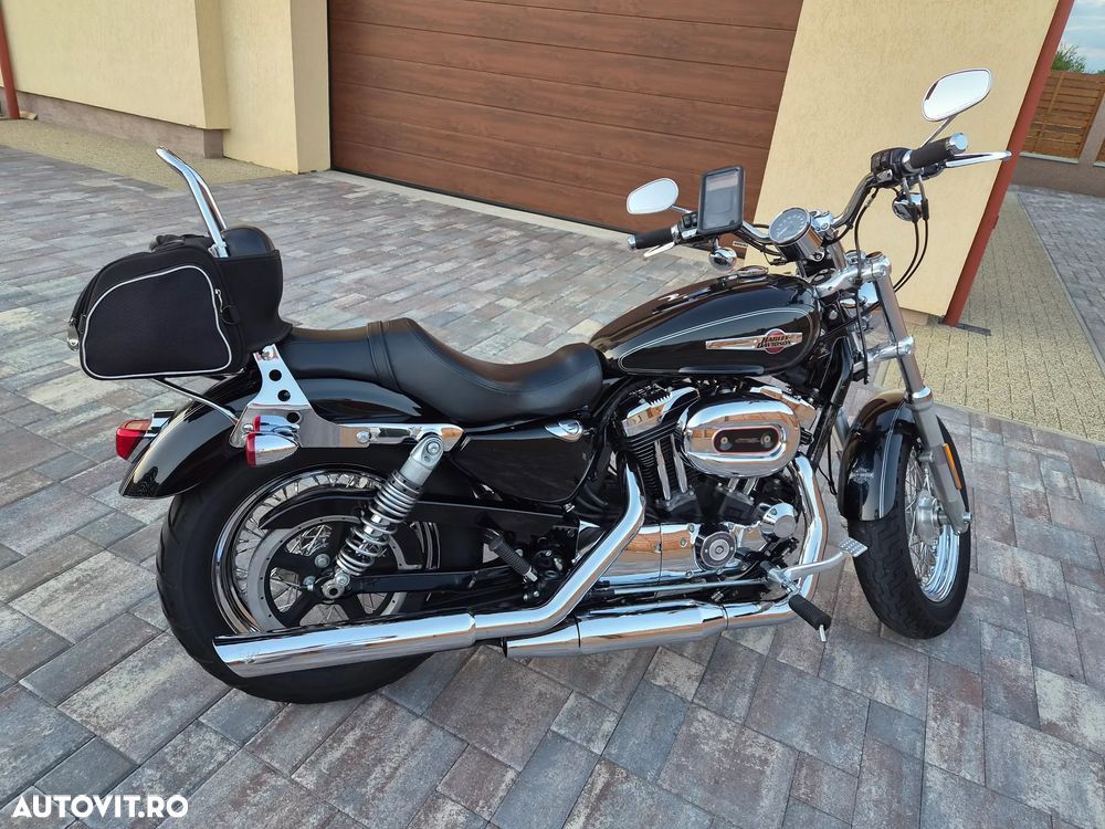 Harley-Davidson XL 1200C Sportster Custom - 1