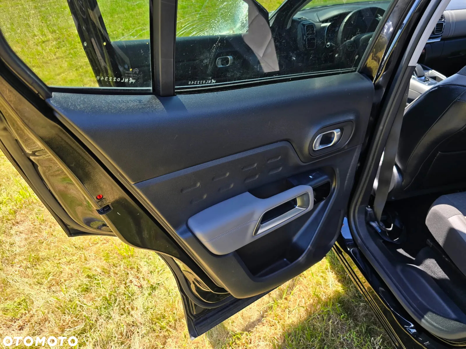 Citroën C5 Aircross Hybrid 225 e-EAT8 ë-SERIES - 21