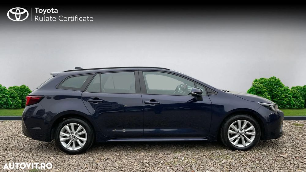 Toyota Corolla TS 1.8 HSD Dynamic - 3