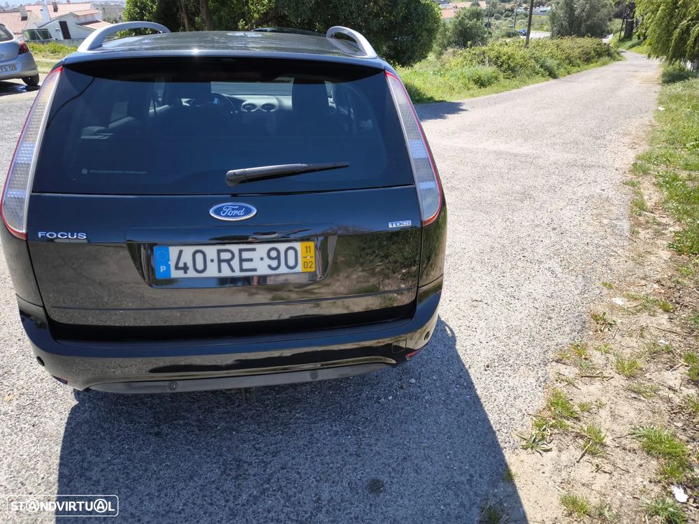 Ford Focus SW 1.6 TDCi DPF Titanium - 3