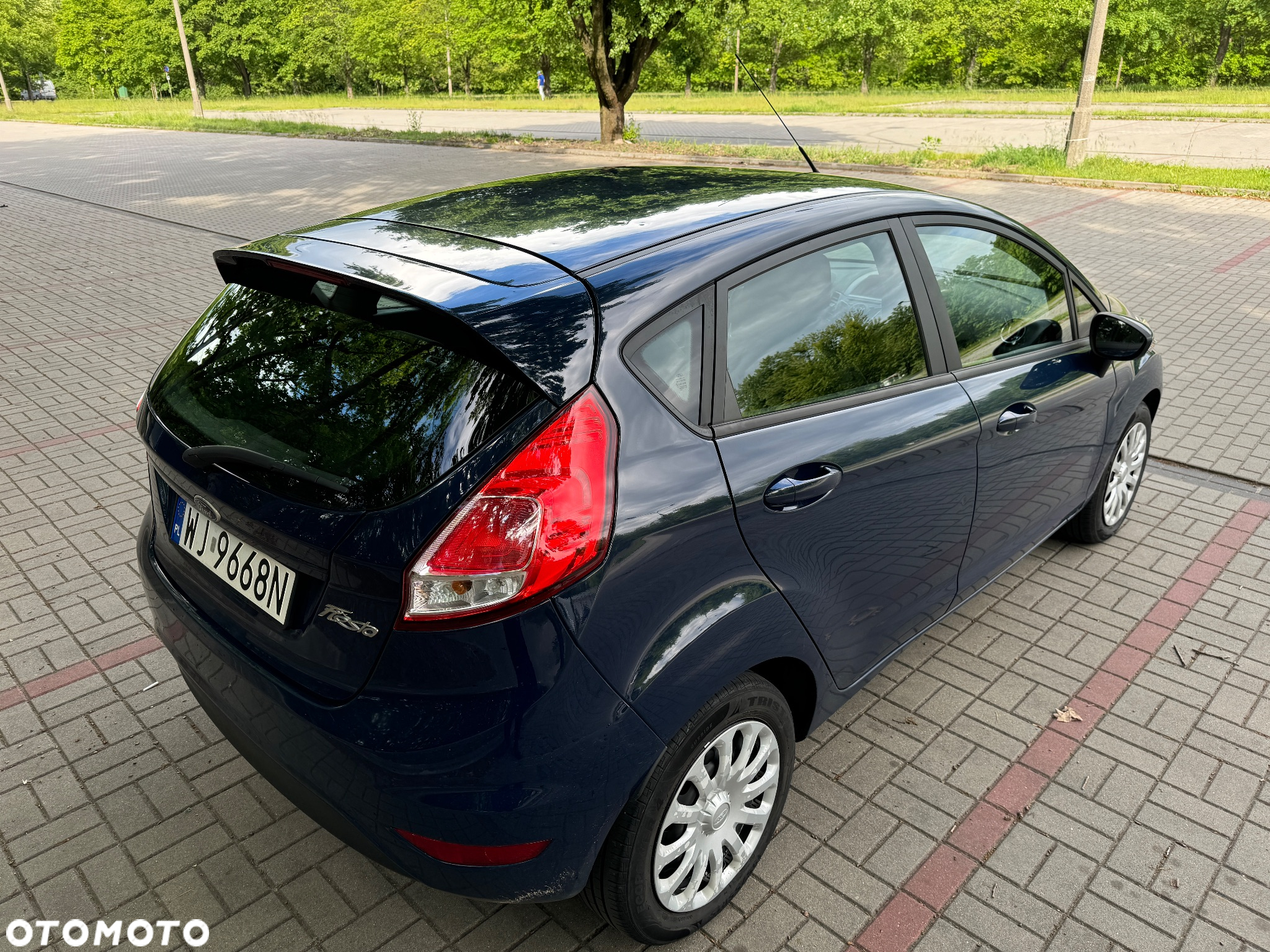 Ford Fiesta 1.4 Trend EU6 - 12