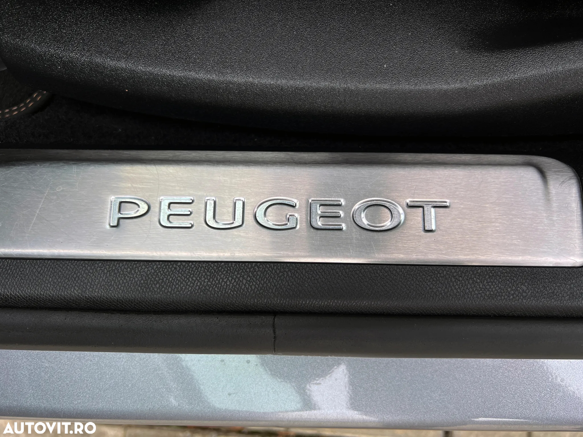 Peugeot 5008 1.5 BlueHDI s&s EAT8 GT-Line - 20