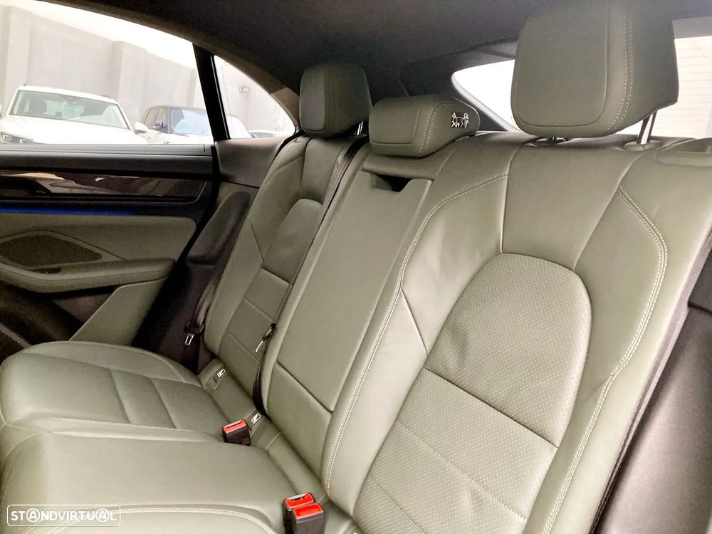 Porsche Macan Electric Turbo - 27