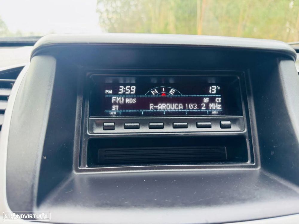 Mitsubishi L200 2.5 DI-D CD Invite AC CC 4WD - 29