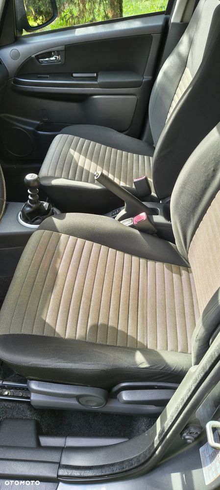 Fiat Sedici 2.0 Multijet 16V 4x4 Dynamic - 3