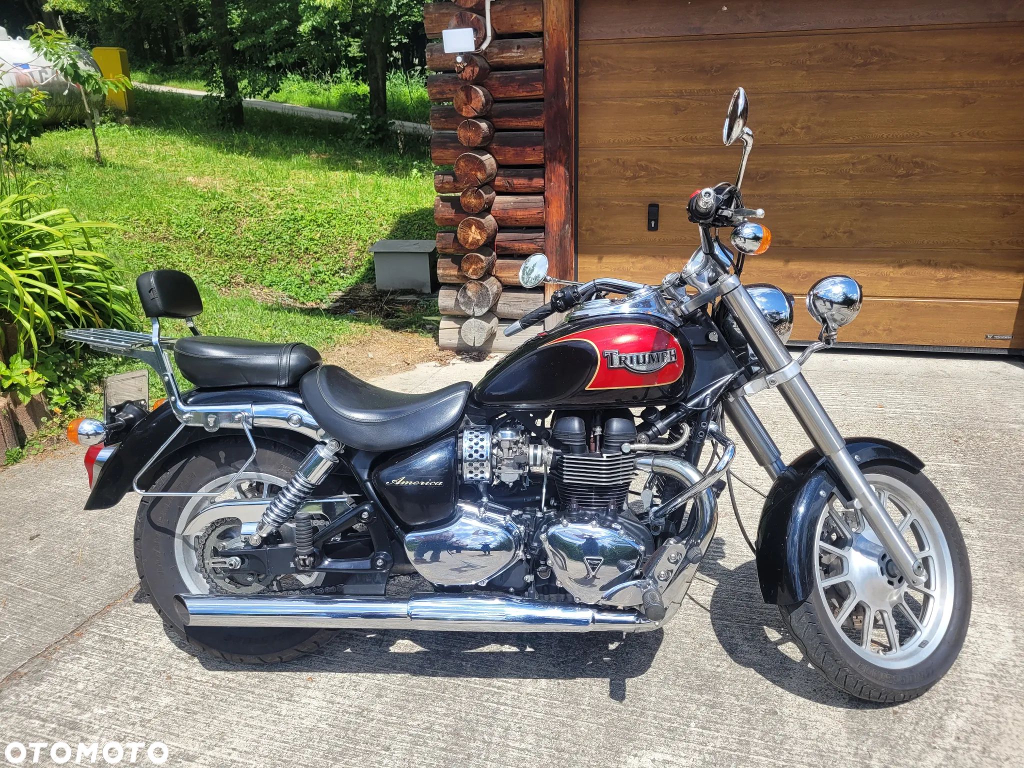 Triumph America - 1
