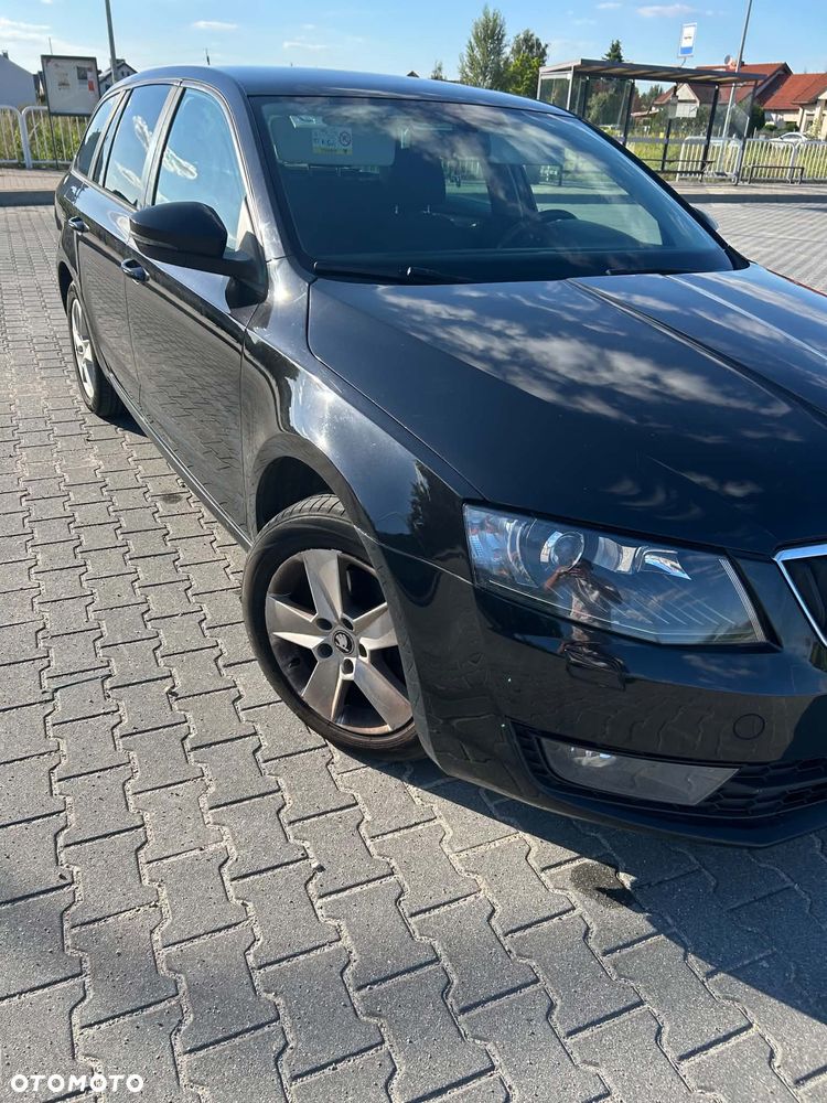 Skoda Octavia 2.0 TDI Ambition DSG - 2