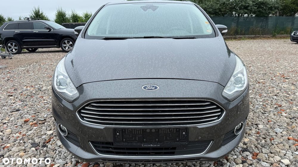 Ford S-Max 1.5 EcoBoost Titanium - 2