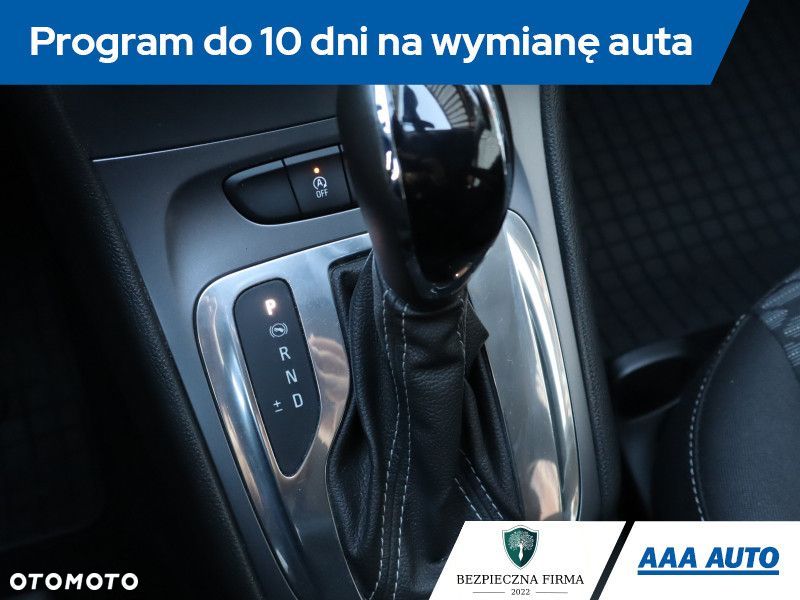 Opel Astra - 20