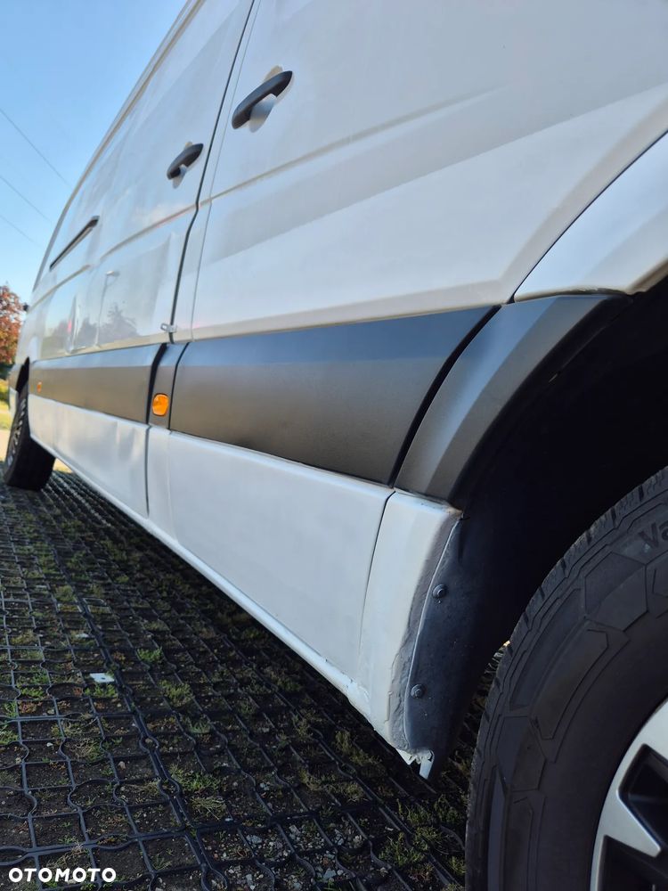 Mercedes-Benz Sprinter - 26