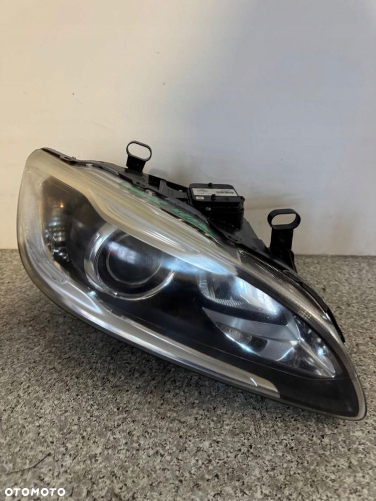 lampa prawy przód volvo v60 s60 ii 2011-2018 xenon 31420111 - 1
