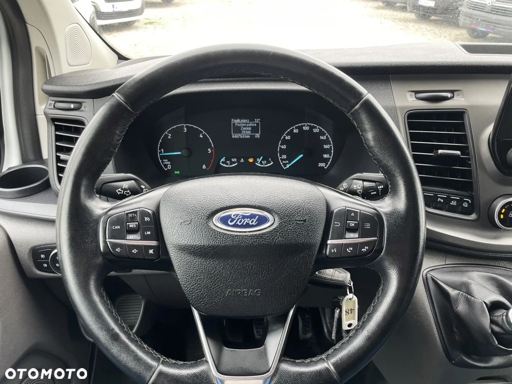 Ford Transit Custom - 13