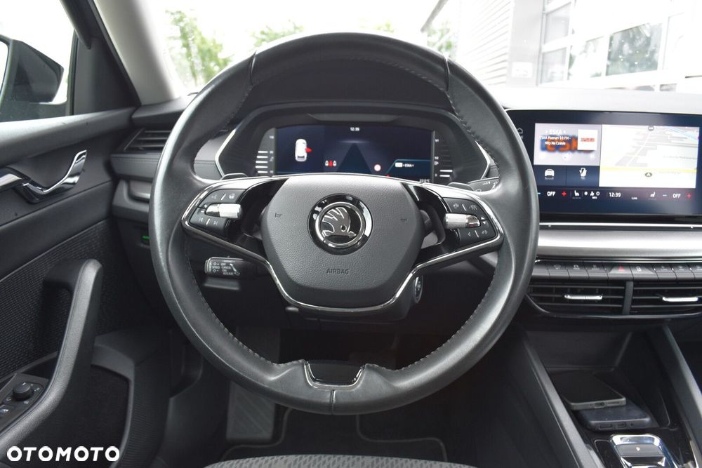 Skoda Octavia 2.0 TDI Ambition DSG - 10