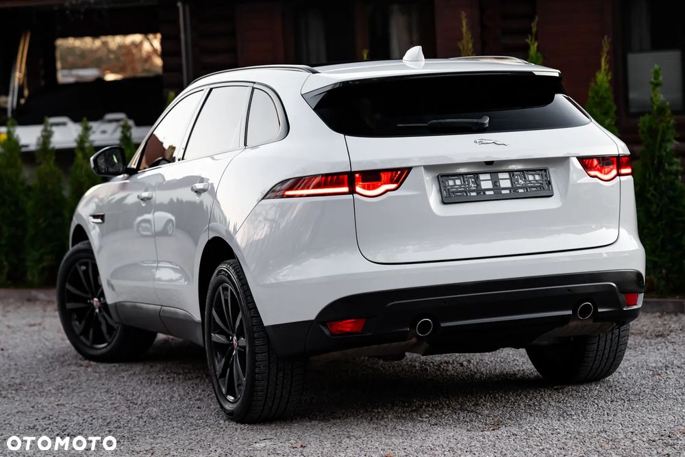Jaguar F-Pace 25d AWD Prestige - 8
