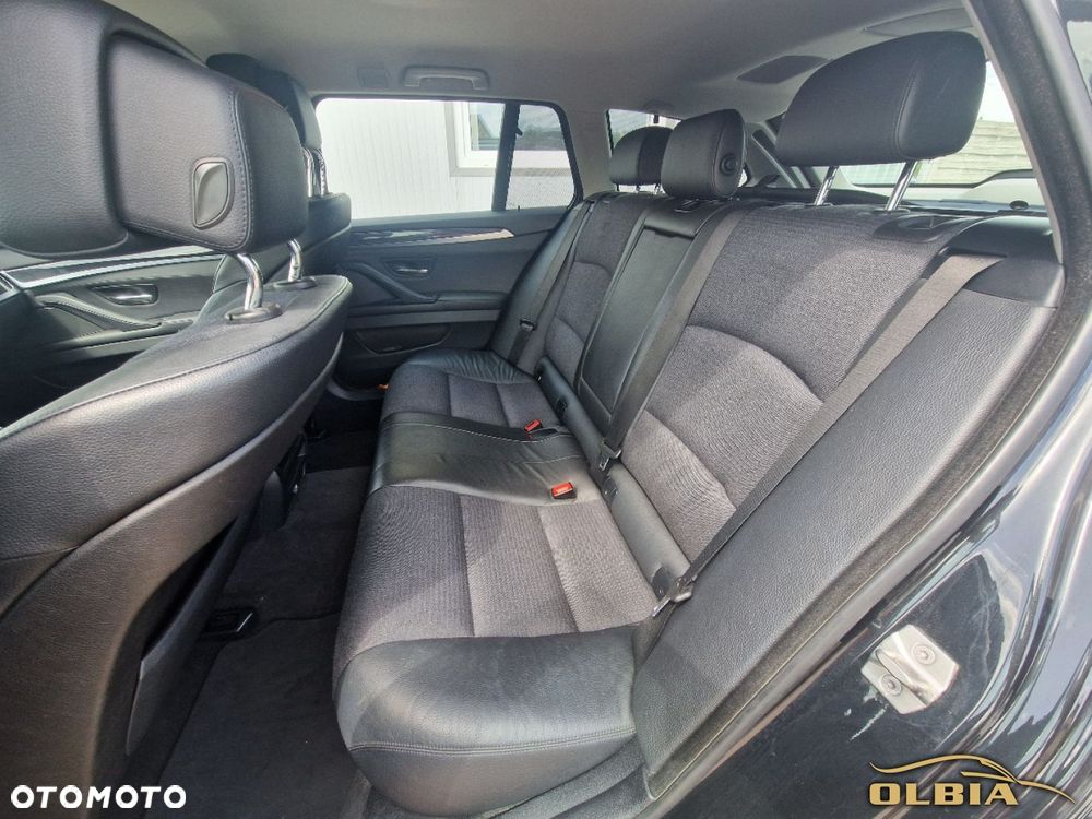 BMW Seria 5 - 25