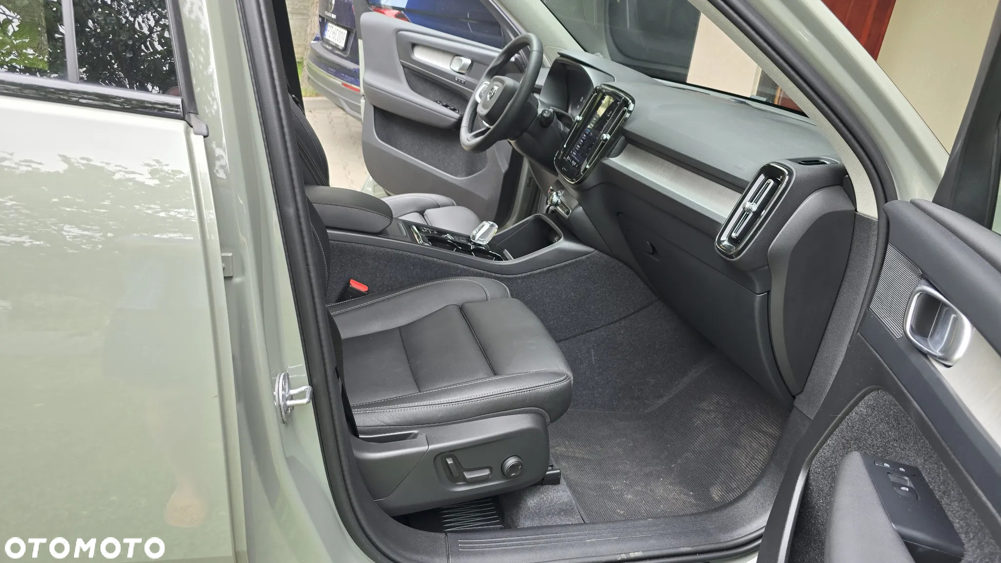 Volvo XC 40 B5 B AWD Ultimate Dark - 13
