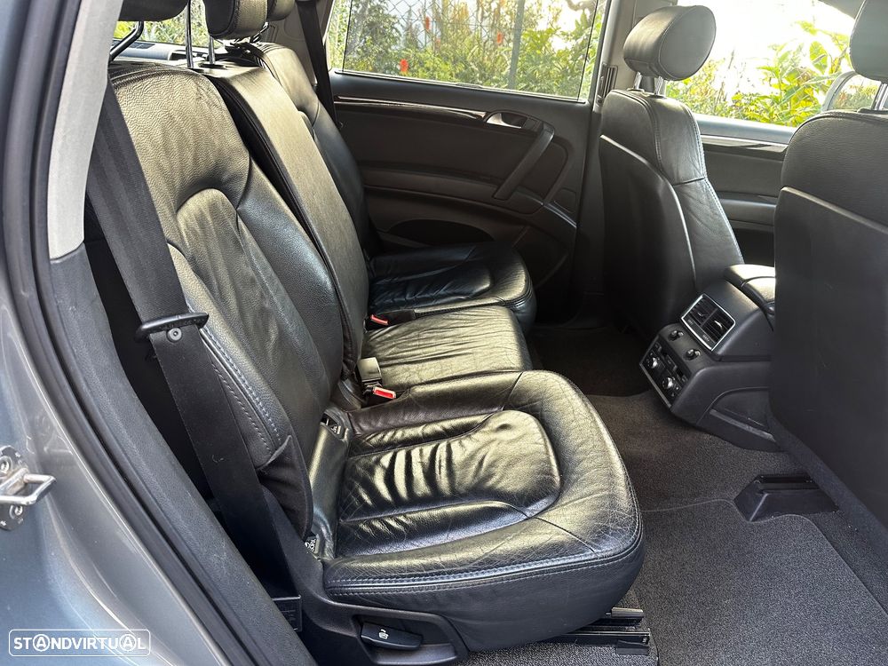 Audi Q7 3.0 TDI Sport Tiptronic - 31